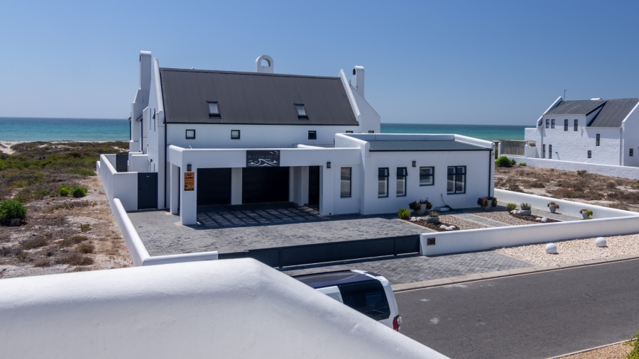 4 Bedroom Property for Sale in Dwarskersbos Western Cape